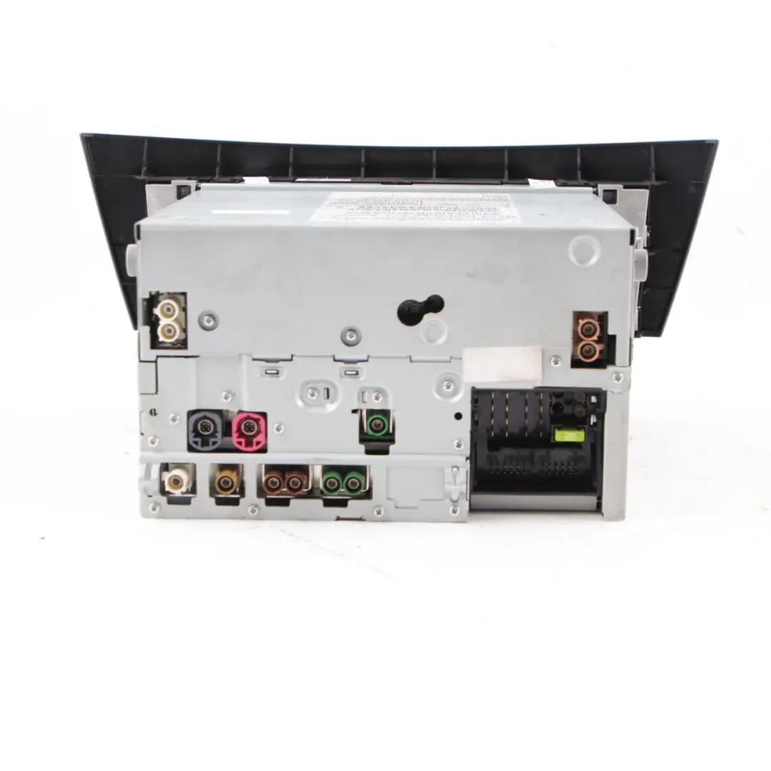 COMAND Navigation CD Player Radio Sat Nav Head Unit to Mercedes W204 with Part number A2049006909 Mercedes W204 COMAND Navigation CD Player Radio Sat Nav Head Unit - SKU A2049006909 - Part number A2049006909