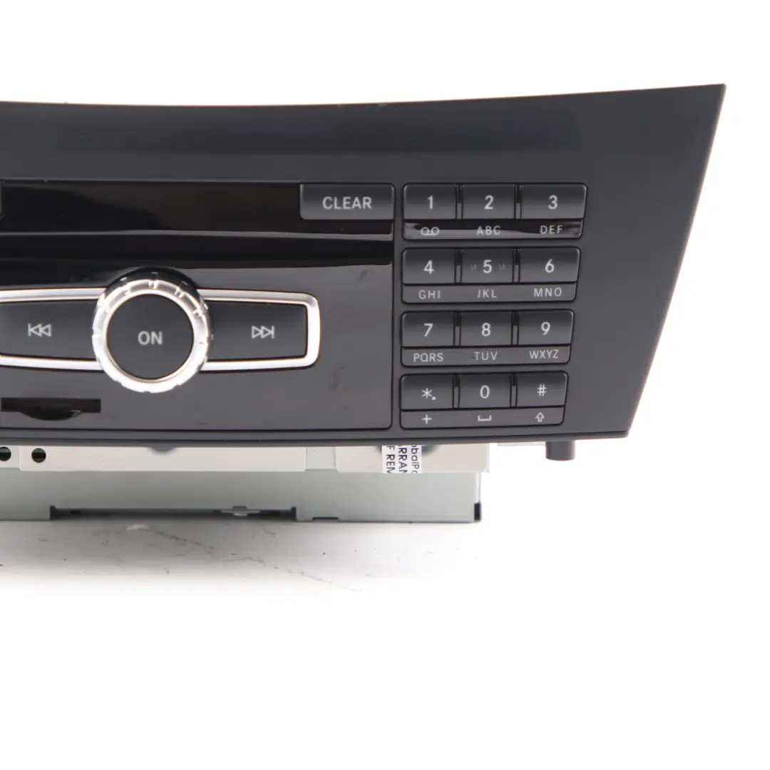 COMAND Navigation CD Player Radio Sat Nav Head Unit to Mercedes W204 with Part number A2049006909 Mercedes W204 COMAND Navigation CD Player Radio Sat Nav Head Unit - SKU A2049006909 - Part number A2049006909