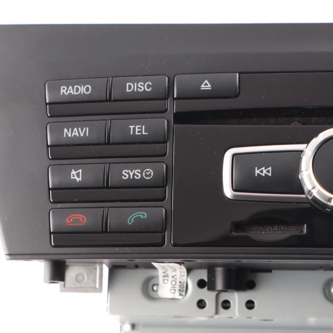 Mercedes W204 Navigation CD Player Radio Stereo Sat Nav Einheit - SKU A2049007111 - Teilenummer A2049007111