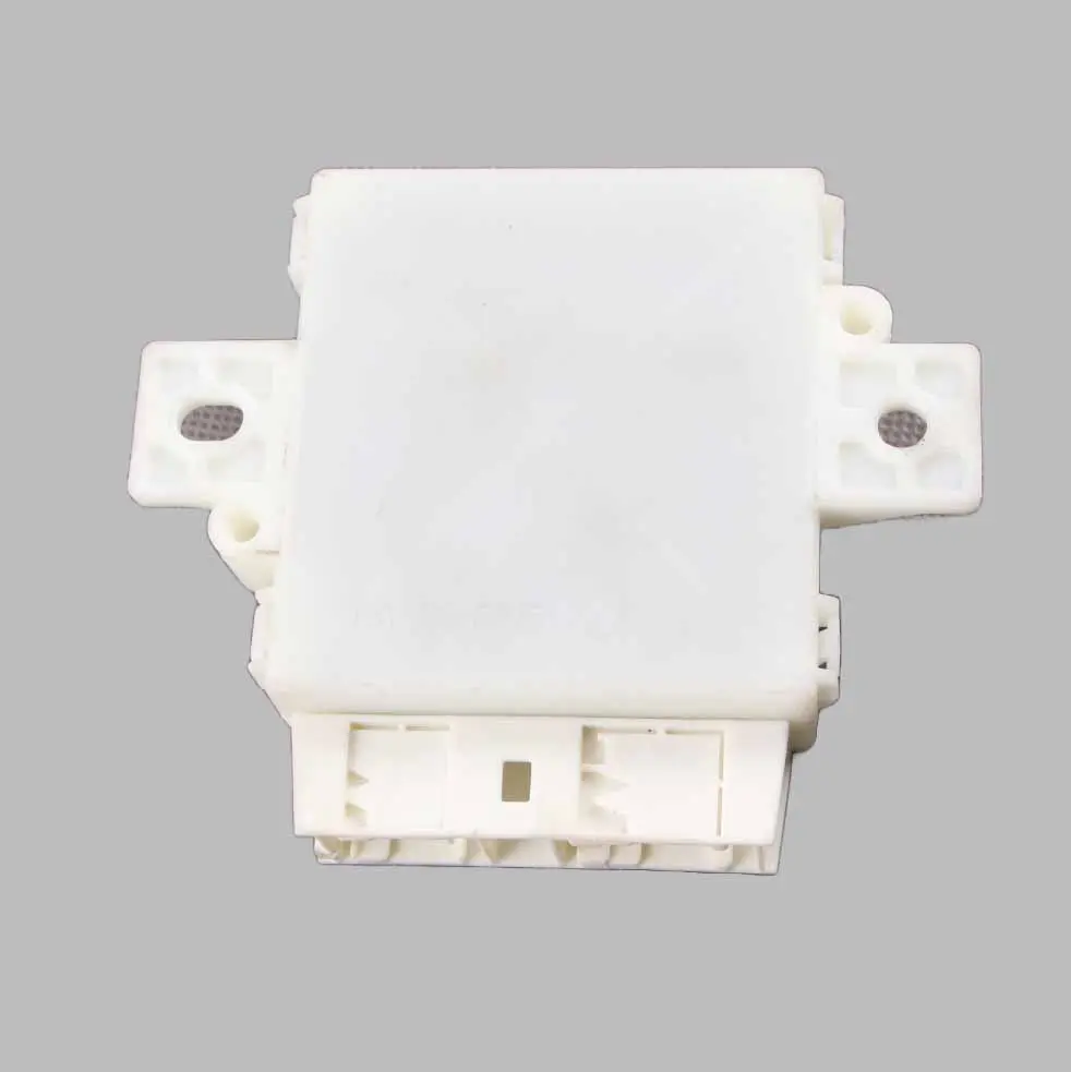 PDC Module stationnement Capteur unité contrôle distance pour Mercedes W204 S204 à propos du numéro de pièce A2049009004 Mercedes W204 S204 PDC Module stationnement Capteur unité contrôle distance - SKU A2049009004 - Numéro de pièce A2049009004