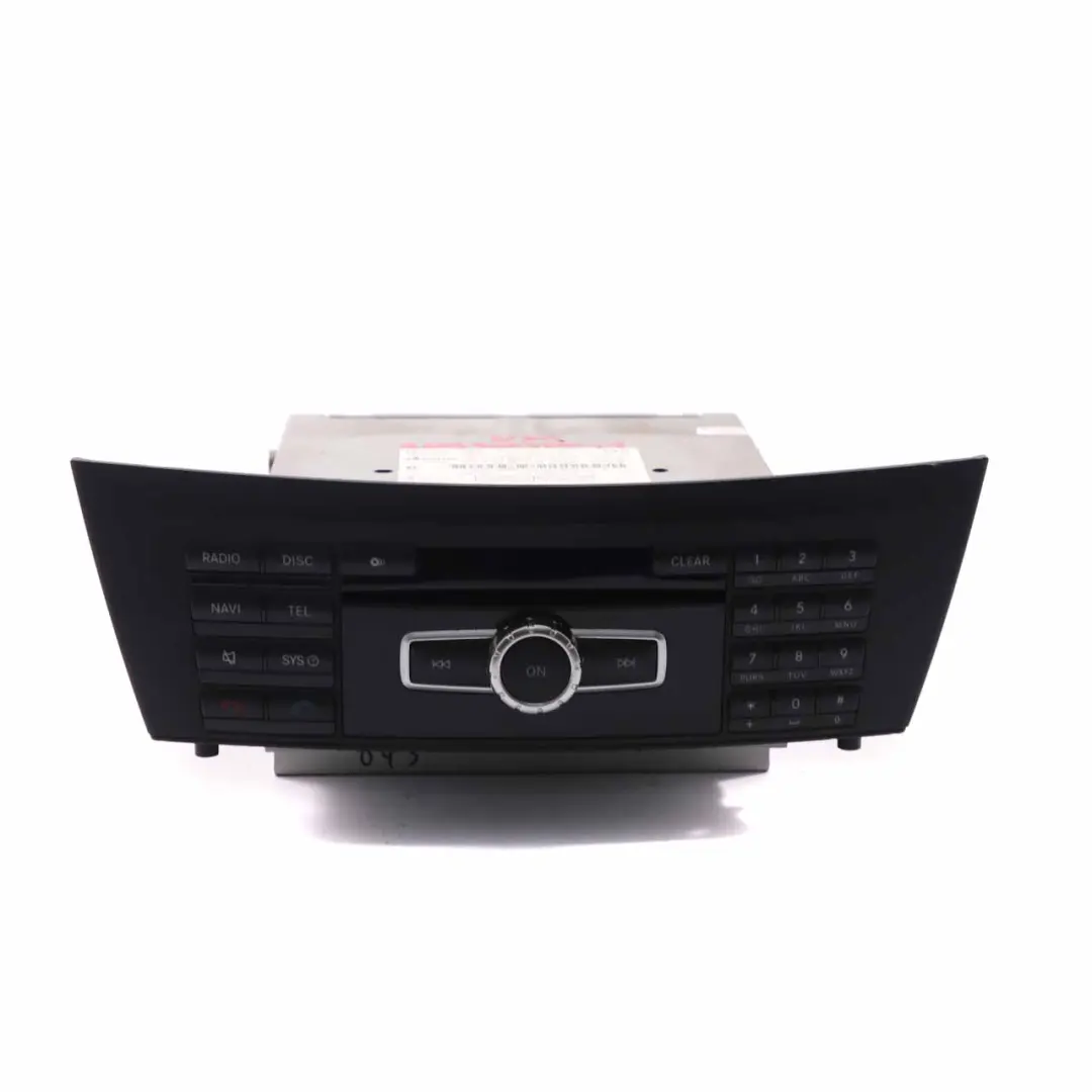 COMAND Navegación CD Player Radio Sat Nav Head Unit para Mercedes W204 con número de pieza A2049009510 Mercedes W204 COMAND Navegación CD Player Radio Sat Nav Head Unit - SKU A2049009510-1 - Número de pieza A2049009510