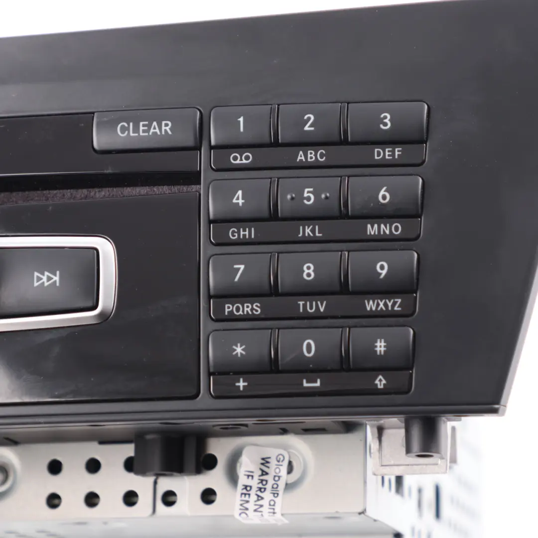 Lettore CD Radio Navigazione Satellitare Principale per Mercedes W204 con numero di parte A2049009614 Mercedes W204 Lettore CD Radio Navigazione Satellitare Principale - SKU A2049009614 - Numero di parte A2049009614