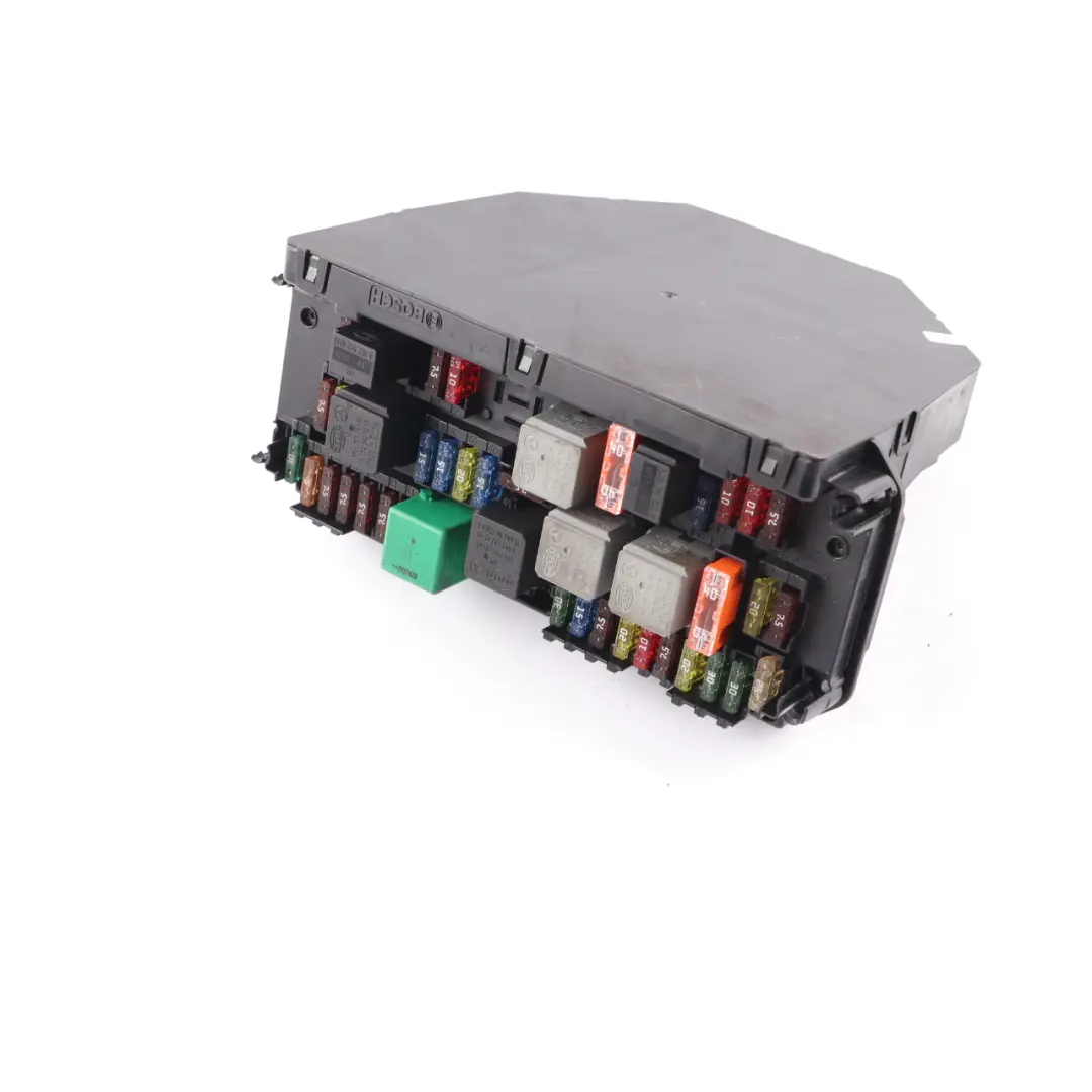 Caja fusibles delantera Relé Unidad control Módulo SAM para Mercedes W204 con número de pieza A2049009701 Mercedes W204 Caja fusibles delantera Relé Unidad control Módulo SAM - SKU A2049009701 - Número de pieza A2049009701