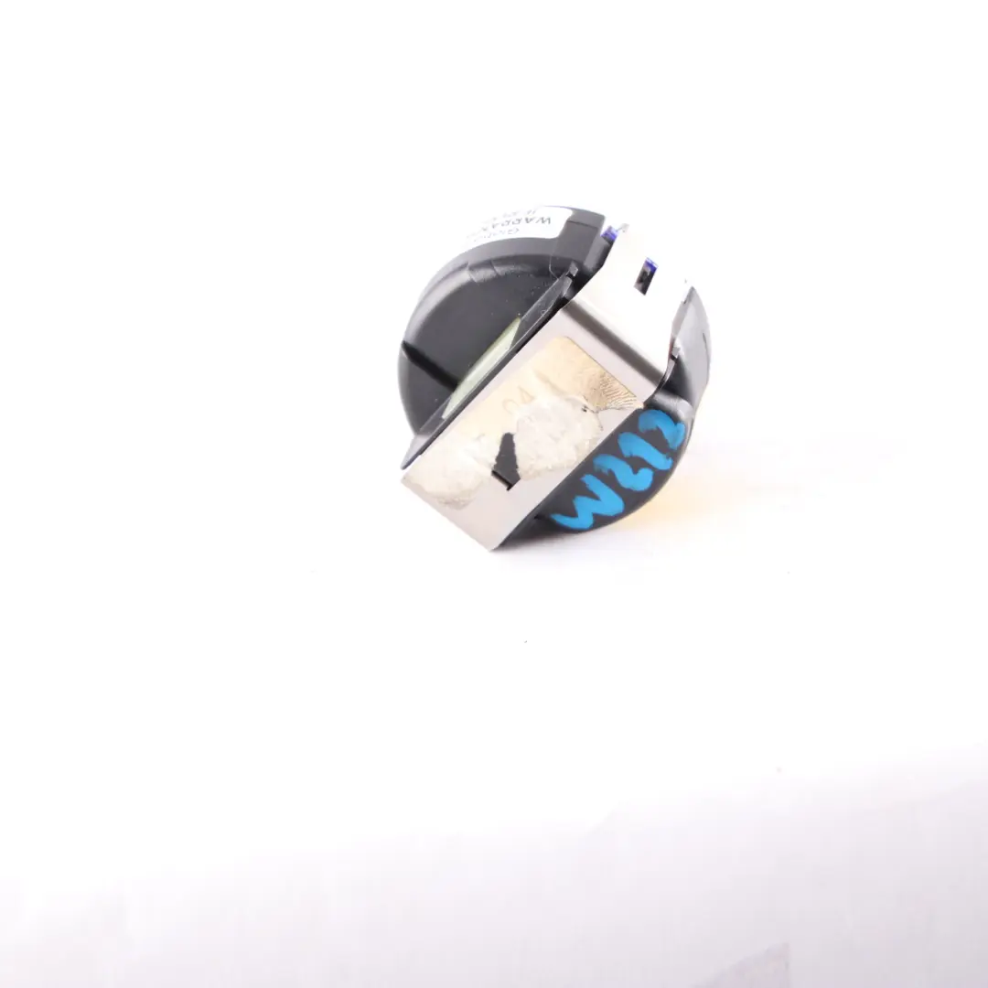 Rain Sensor Mercedes W204 W212 Windscreen Control Unit to with Part number A2049014504 Rain Sensor Mercedes W204 W212 Windscreen Control Unit - SKU A2049014504 - Part number A2049014504