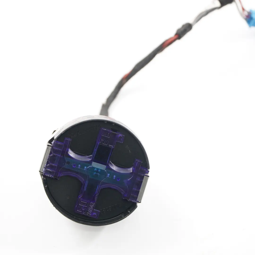 Czujnik Sensor Deszczu do Mercedes SLK R172 W204 o numerze A2049017901 Mercedes SLK R172 W204 Czujnik Sensor Deszczu - SKU A2049017901 - Numer Części A2049017901