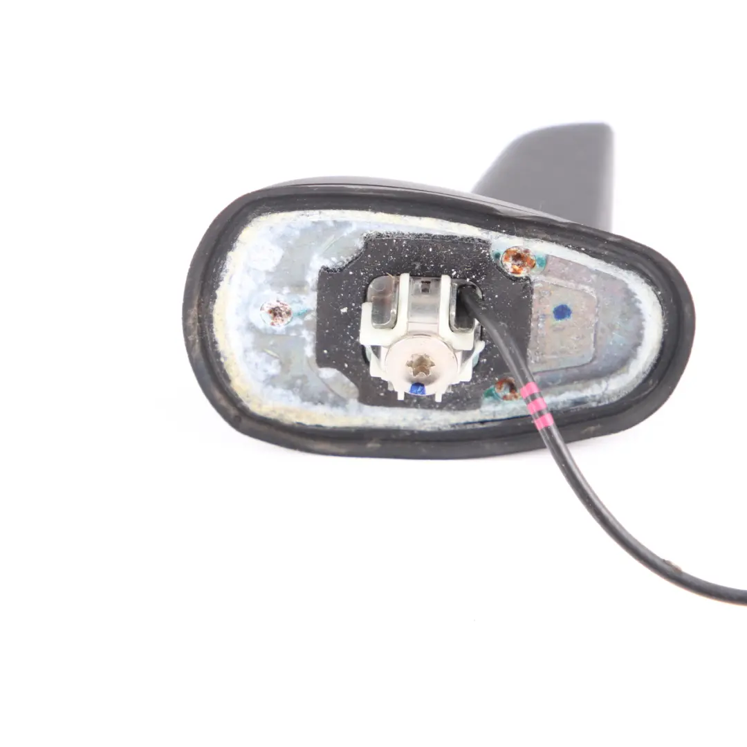 Antena de Techo Shark Top para Mercedes W204 Estate con número de pieza A2049050036 Mercedes W204 Estate Antena de Techo Shark Top - SKU A2049050036 - Número de pieza A2049050036