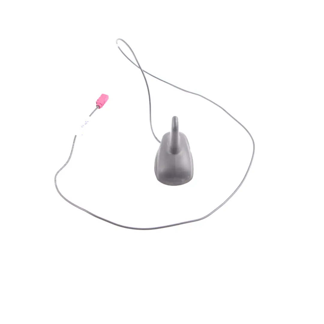 Tetto Antenna Antenna Squalo Top per Mercedes W204 Estate con numero di parte A2049050036 Mercedes W204 Estate Tetto Antenna Antenna Squalo Top - SKU A2049050036 - Numero di parte A2049050036