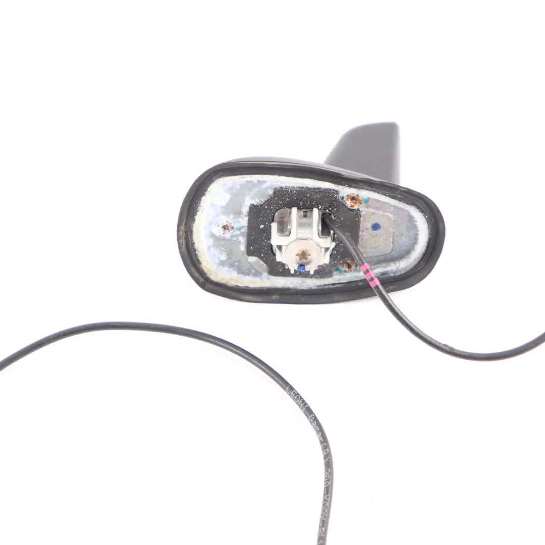 Mercedes W204 Estate Antena de Techo Shark Top - SKU A2049050036 - Número de pieza A2049050036