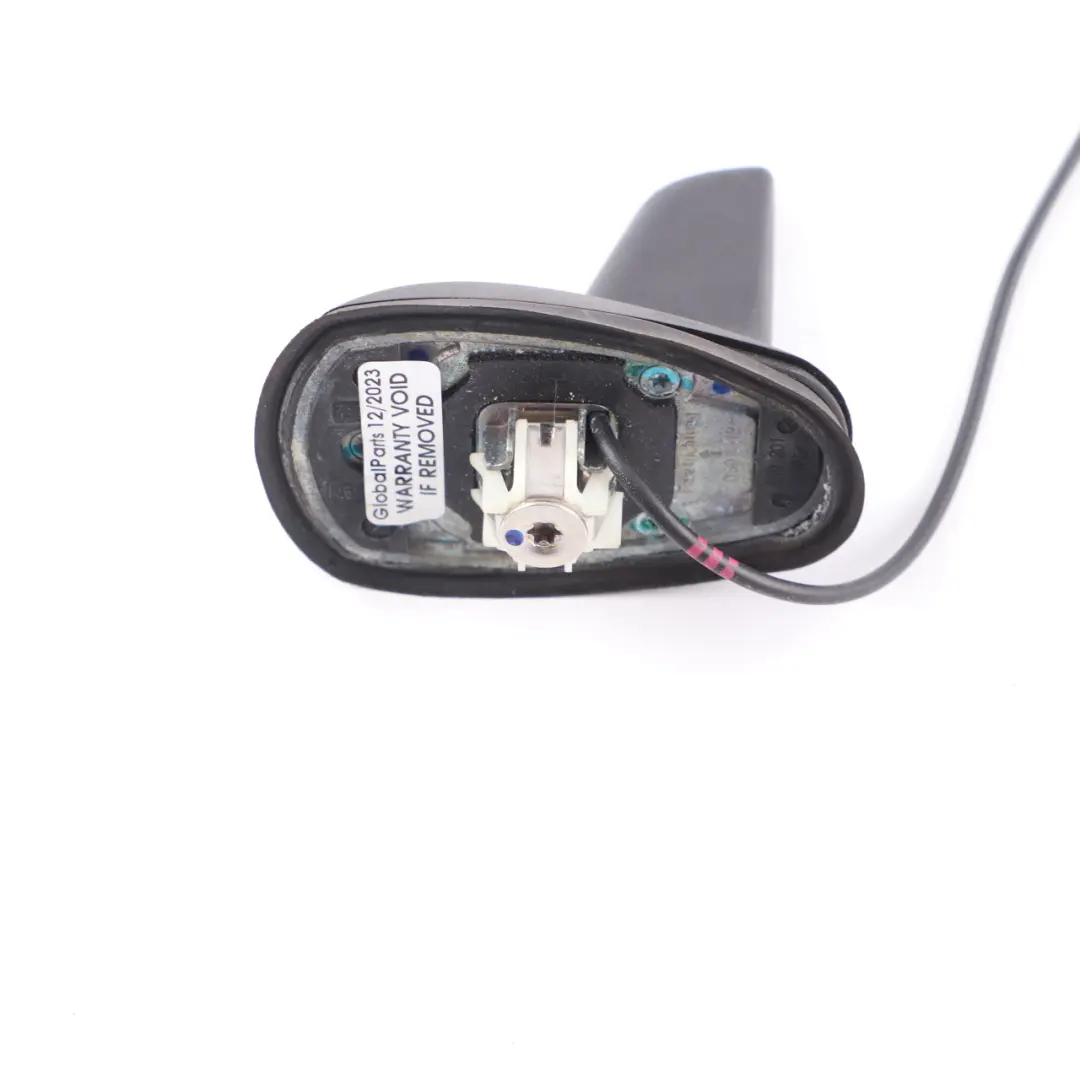 Antena Techo Centro Trasera Base Cable Plug para Mercedes W204 con número de pieza A2049050136 Mercedes W204 Antena Techo Centro Trasera Base Cable Plug - SKU A2049050136 - Número de pieza A2049050136