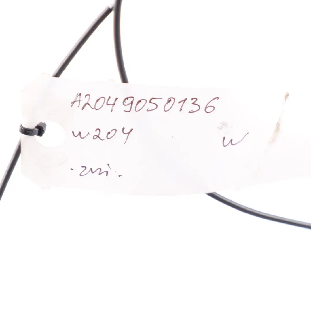 Mercedes W204 Antena Techo Centro Trasera Base Cable Plug - SKU A2049050136 - Número de pieza A2049050136