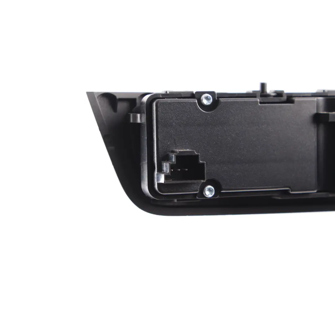 Mercedes W204 Panel Przełączników Parktronic Grzanie Foteli - SKU A2049050302-1 - Numer Części A2049050302