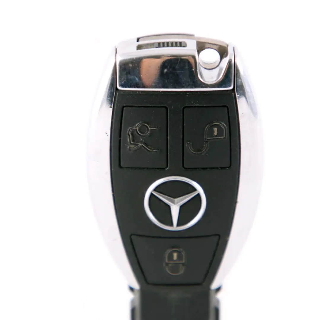 Radio Control Remoto Botón Llave Sin Llave para Mercedes W204 W212 W221 con número de pieza A2049050804 Mercedes W204 W212 W221 Radio Control Remoto Botón Llave Sin Llave - SKU A2049050804 - Número de pieza A2049050804
