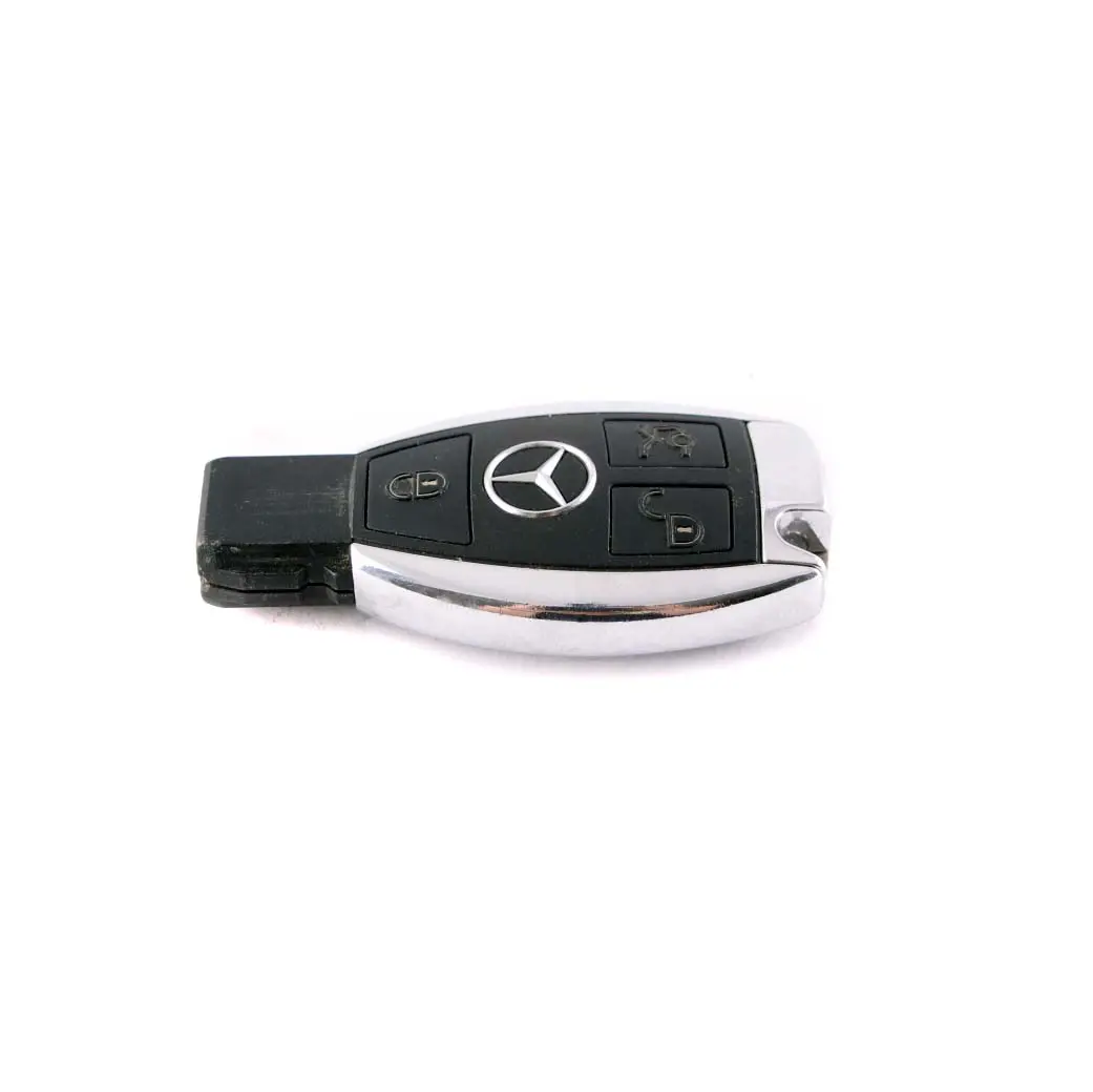 Mercedes W204 W212 W221 Radio télécommande bouton clé sans clé - SKU A2049050804 - Numéro de pièce A2049050804