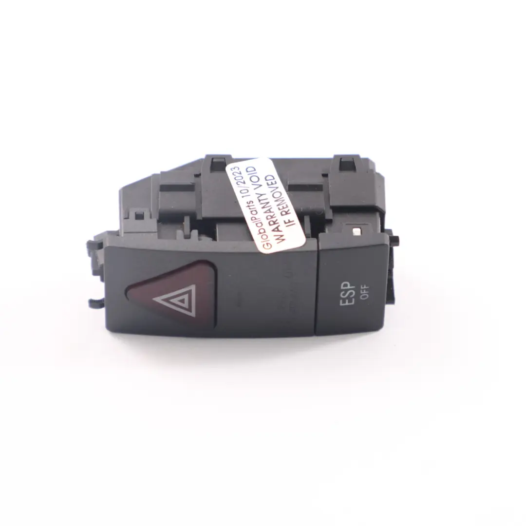 Mercedes W204 Luz de emergencia ESP Interruptor Botón Unidad - SKU A2049051900 - Número de pieza A2049051900