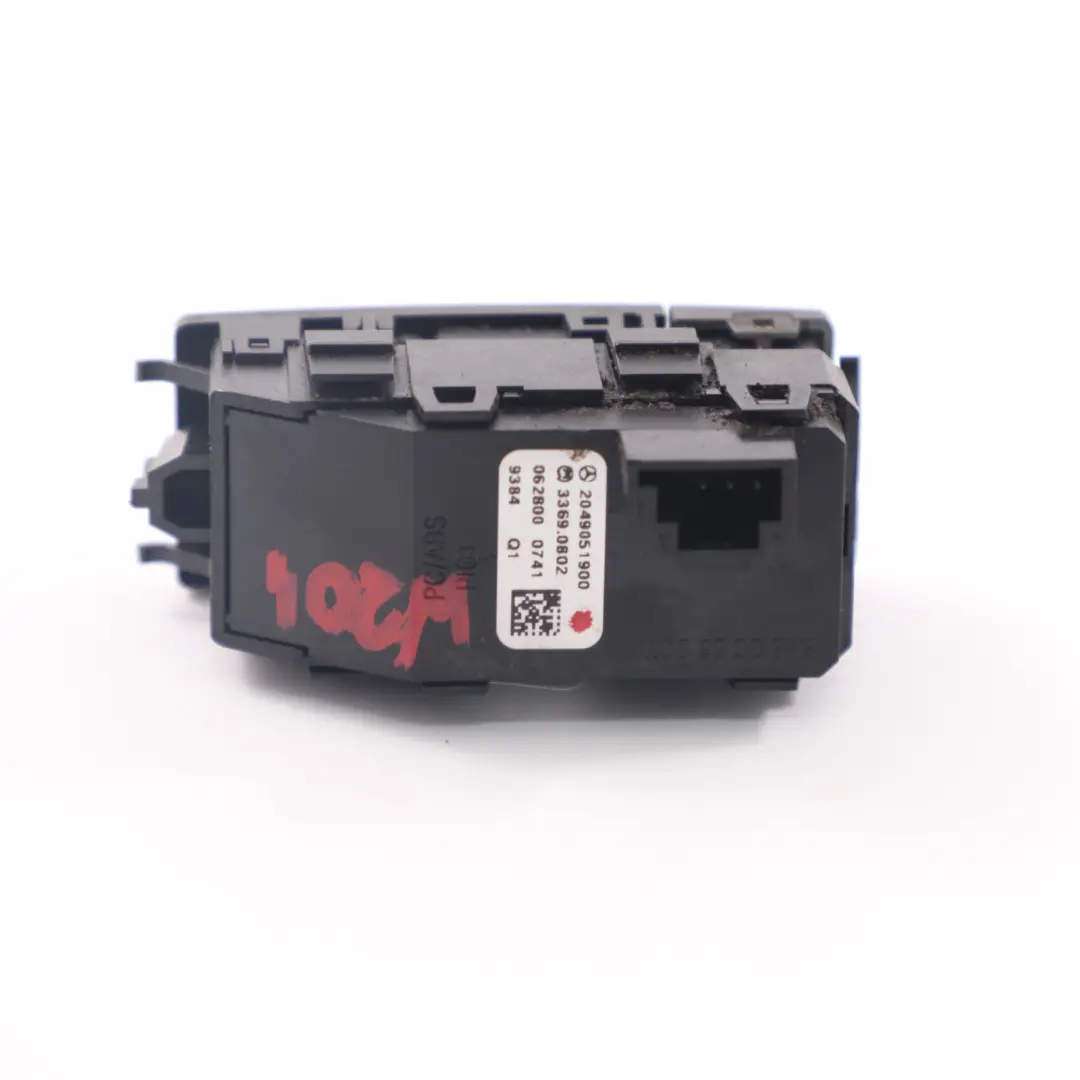 Mercedes W204 Bouton d'interrupteur ESP pour feux de détresse - SKU A2049051900 - Numéro de pièce A2049051900