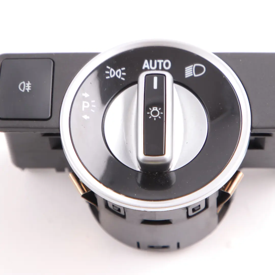 Headlight Switch LED Control Unit Module Button to Mercedes W204 with Part number A2049053103 Mercedes W204 Headlight Switch LED Control Unit Module Button - SKU A2049053103-1 - Part number A2049053103
