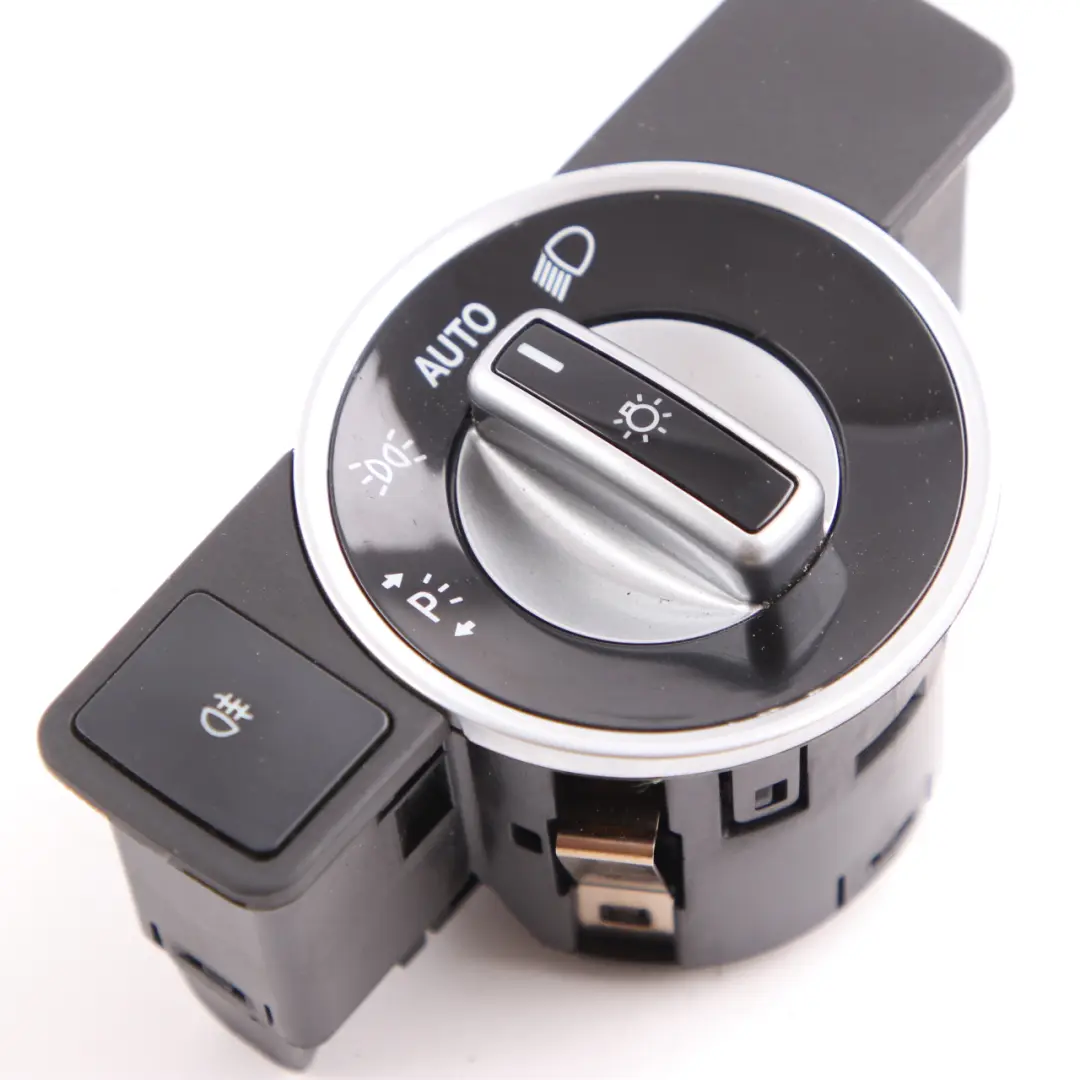 Mercedes W204 Interruptor Faros LED Unidad de Control Módulo Botón - SKU A2049053103-1 - Número de pieza A2049053103