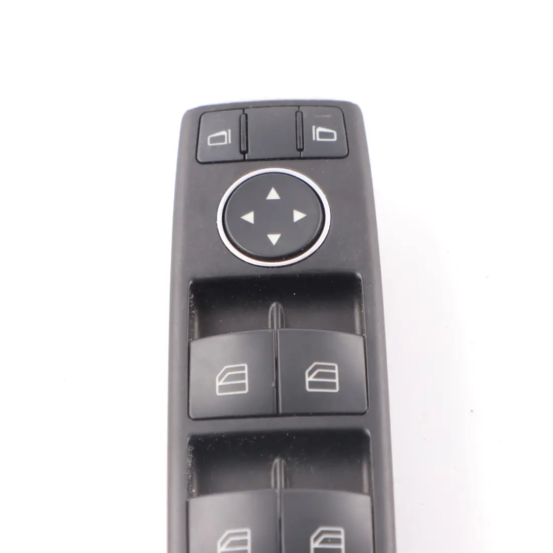 Panel Przełącznik Sterownia Szyb Lusterek do Mercedes W204 W212 o numerze A2049055302 Mercedes W204 W212 Panel Przełącznik Sterownia Szyb Lusterek - SKU A2049055302-1 - Numer Części A2049055302