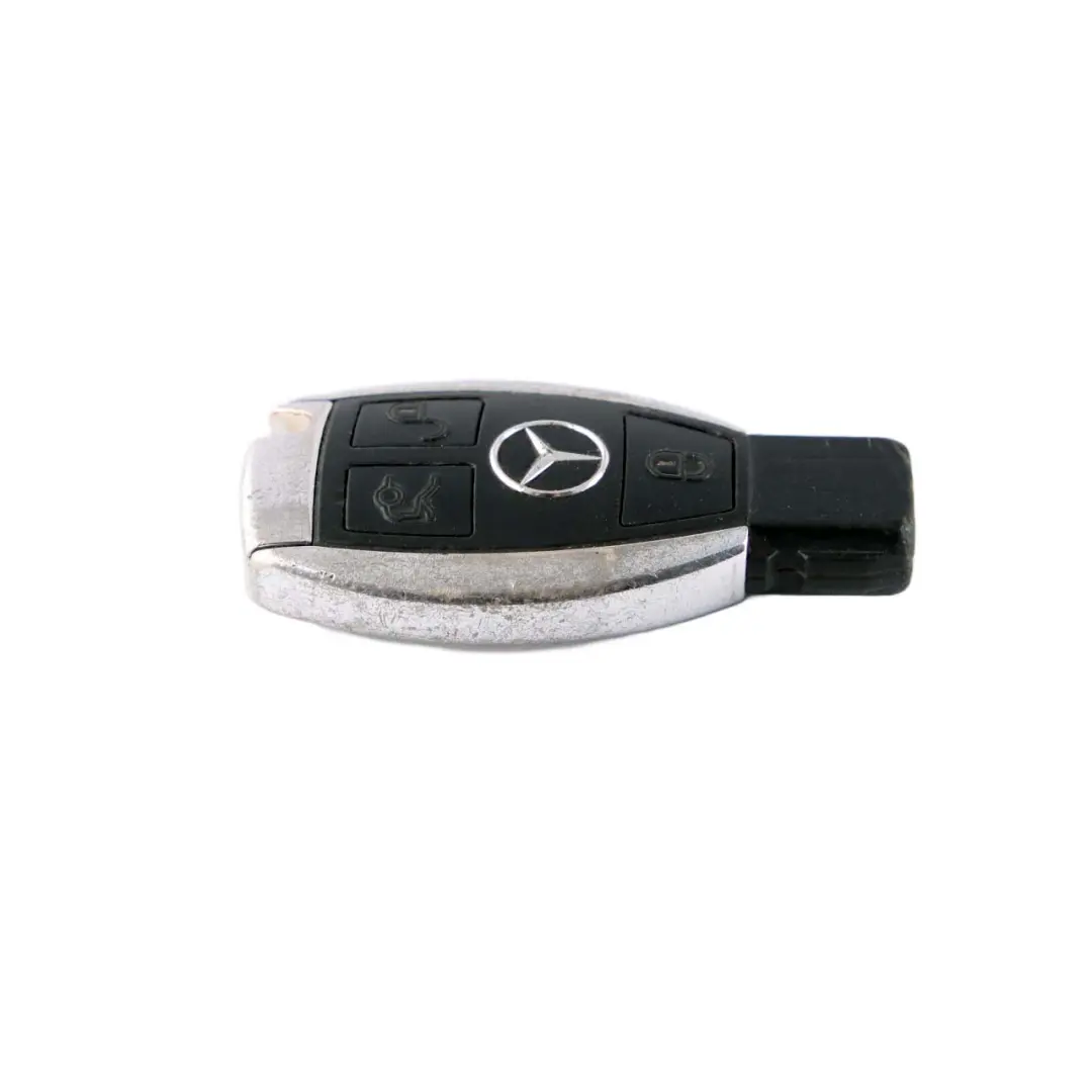 Telecomando Radio Pulsante Chiave per Mercedes W204 W212 W221 con numero di parte A2049055902 Mercedes W204 W212 W221 Telecomando Radio Pulsante Chiave - SKU A2049055902 - Numero di parte A2049055902