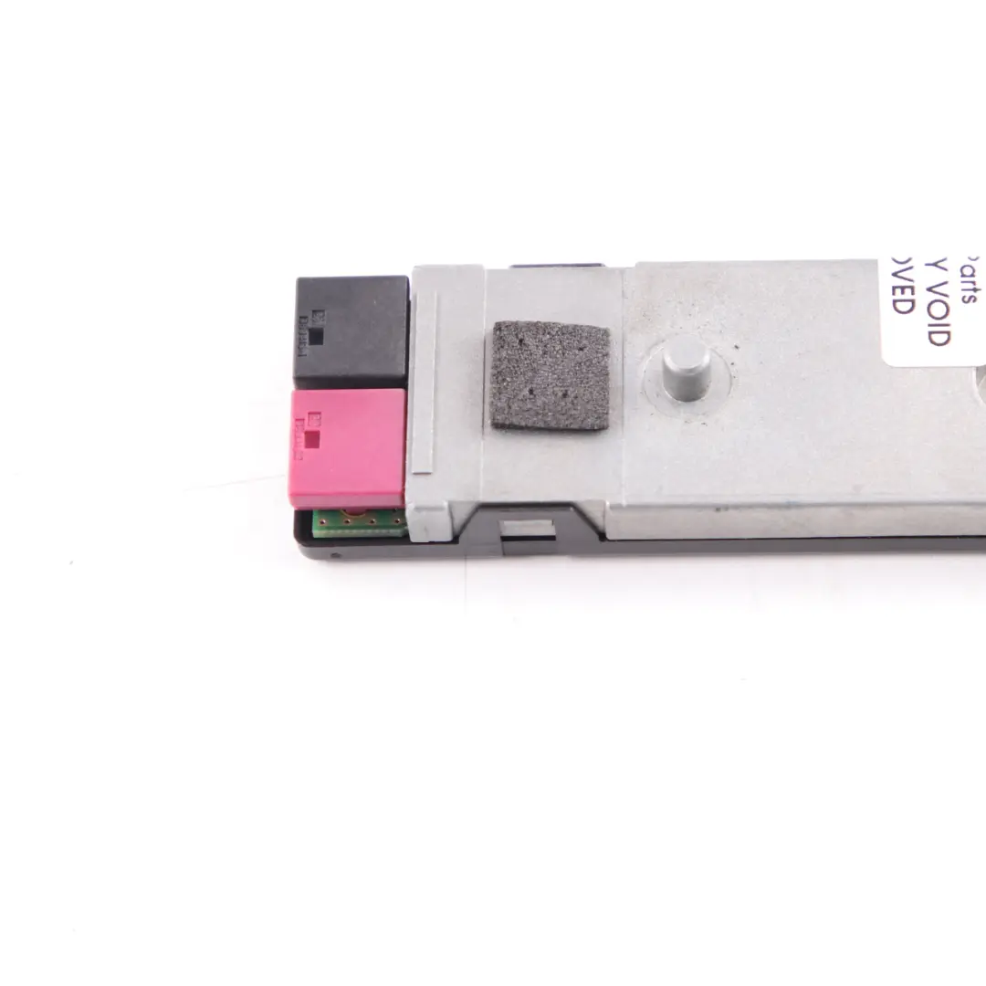 Antenne aérienne Unité d'amplification C gauche pour Mercedes W204 C207 à propos du numéro de pièce A2049056304 Mercedes W204 C207 Antenne aérienne Unité d'amplification C gauche - SKU A2049056304 - Numéro de pièce A2049056304