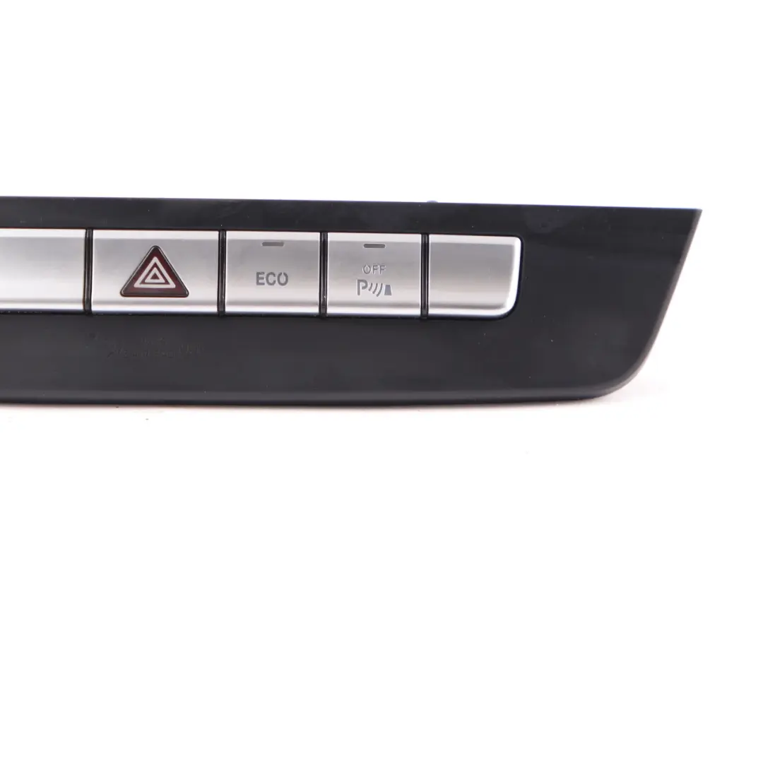 Pannello Interruttori Centrale ECO Hazard PDC per Mercedes W204 S204 con numero di parte A2049058701 Mercedes W204 S204 Pannello Interruttori Centrale ECO Hazard PDC - SKU A2049058701 - Numero di parte A2049058701