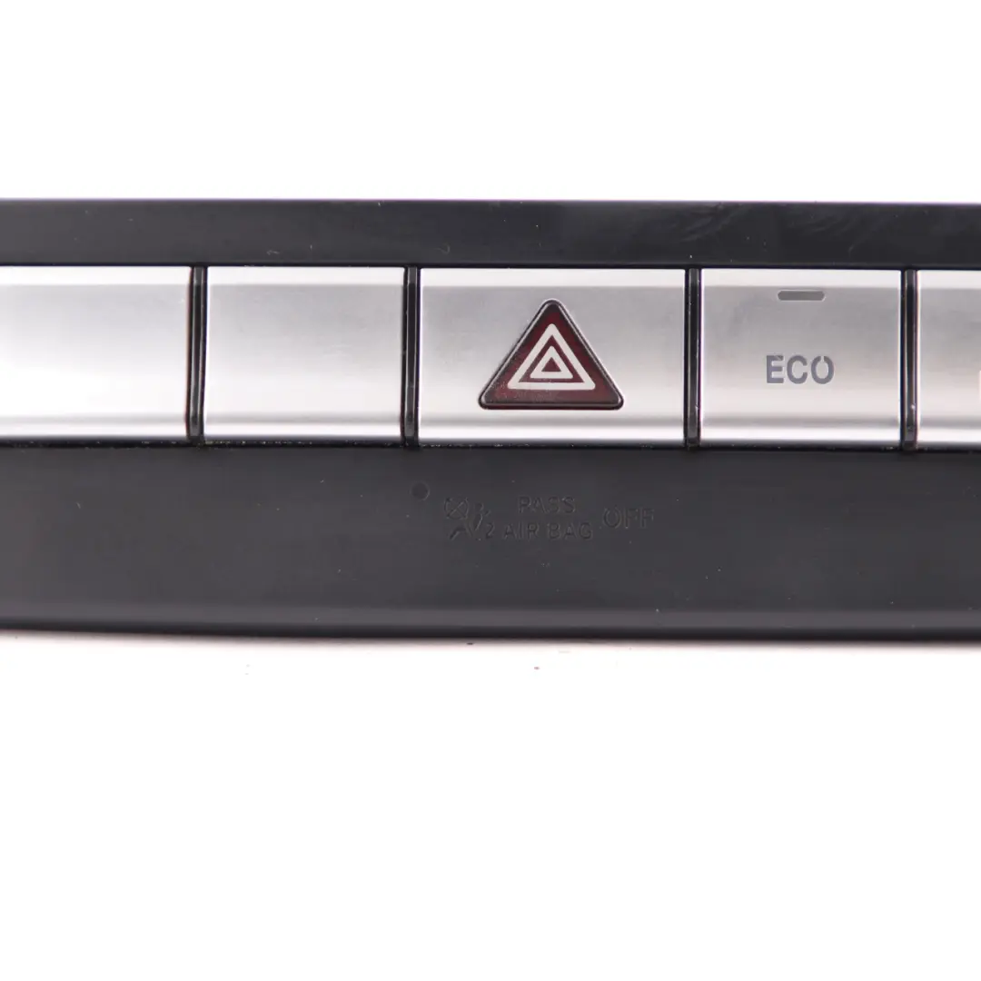 Panel Interruptores Consola ECO Hazard PDC para Mercedes W204 S204 con número de pieza A2049058701 Mercedes W204 S204 Panel Interruptores Consola ECO Hazard PDC - SKU A2049058701 - Número de pieza A2049058701