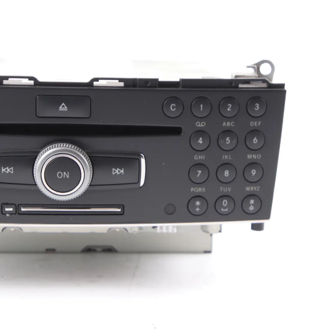 COMAND Navi CD Player Radio Sat Nav Head Unit to Mercedes W204 with Part number A2049060101 Mercedes W204 COMAND Navi CD Player Radio Sat Nav Head Unit - SKU A2049060101 - Part number A2049060101