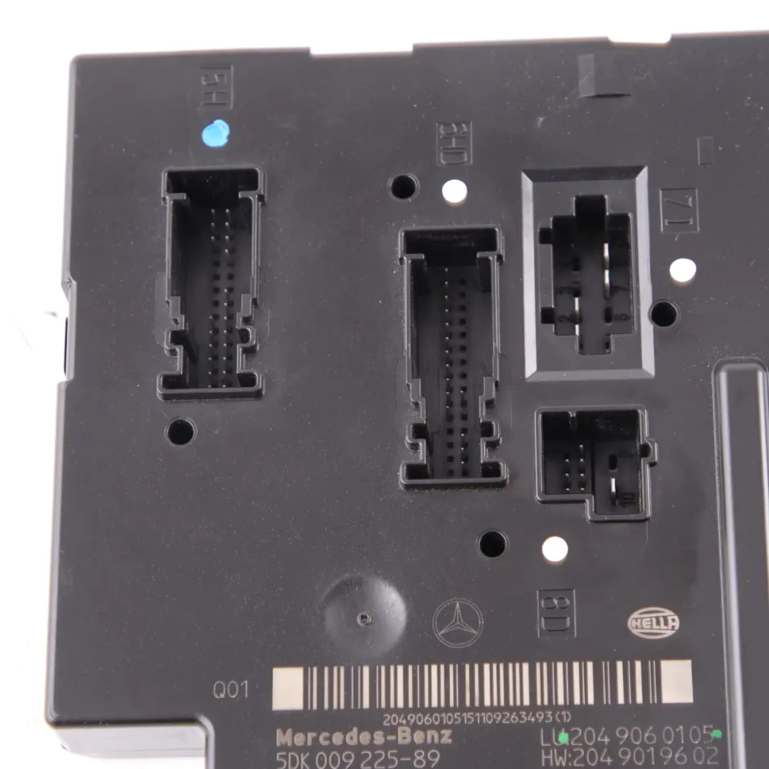 Mercedes W204 SAM Módulo Unidad de Control Caja de Fusibles Relé Trasero - SKU A2049060105 - Número de pieza A2049060105