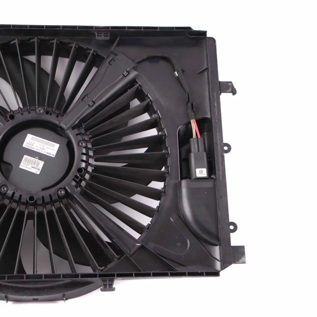 Radiator Fan Engine Cooling Radiator Shroud OM607 180 to Mercedes W176 with Part number A2049060112 Mercedes W176 Radiator Fan Engine Cooling Radiator Shroud OM607 180 - SKU A2049060112 - Part number A2049060112