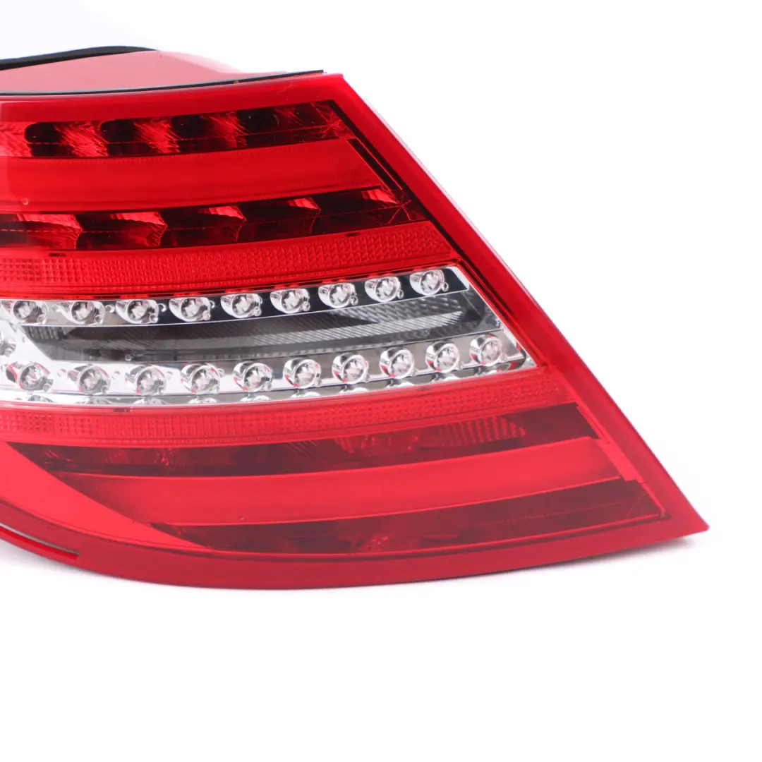 Mercedes W204 Fanale Posteriore Sinistro Fanale Posteriore Laterale - SKU A2049060203 - Numero di parte A2049060203