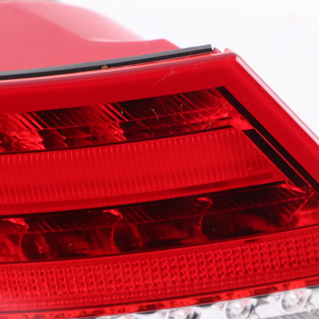 Mercedes W204 Rückleuchte Licht Links Rücklicht Seitenwand - SKU A2049060203 - Teilenummer A2049060203