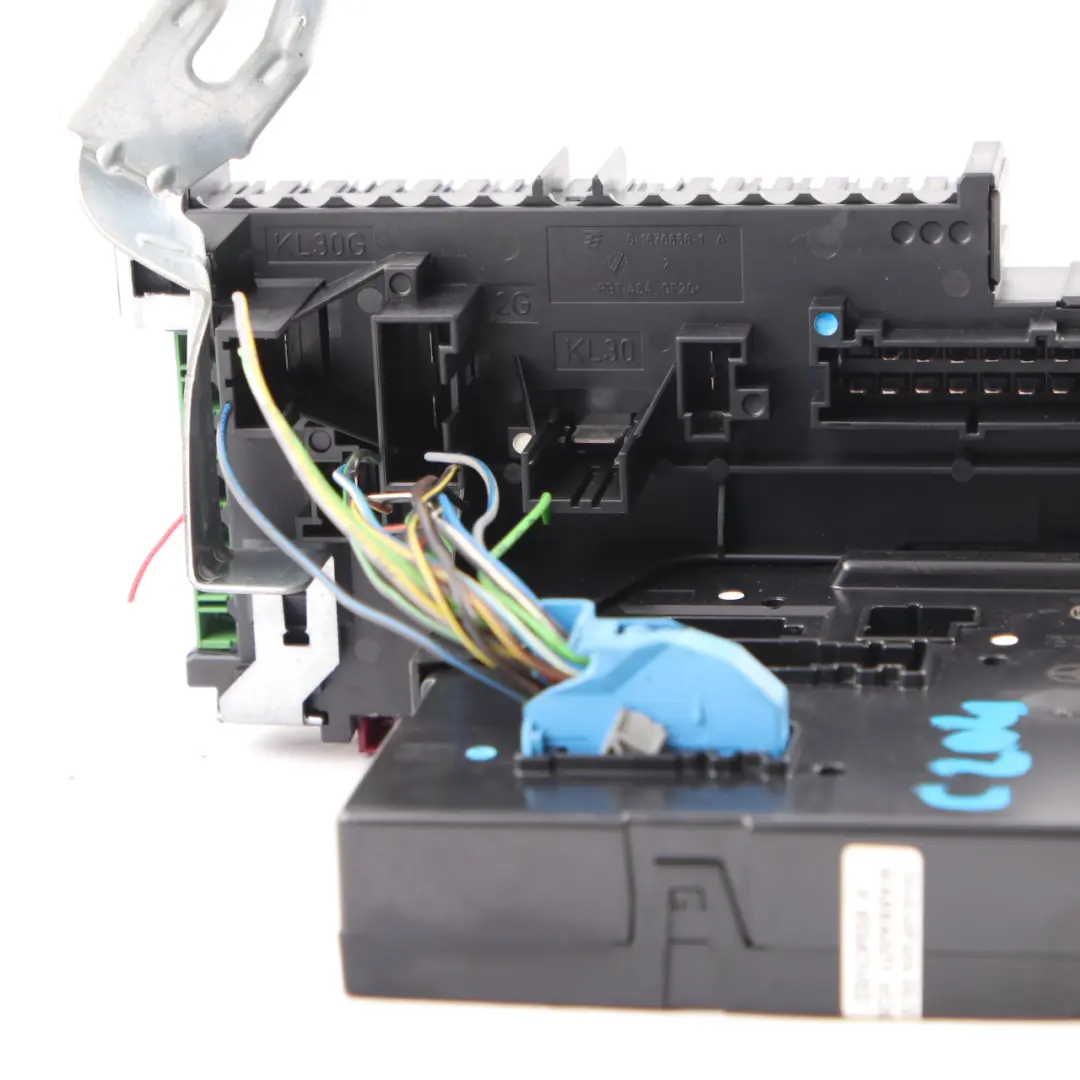 SAM Module Boîte à fusibles Relais Control Unit pour Mercedes C204 Rear à propos du numéro de pièce A2049060205 Mercedes C204 Rear SAM Module Boîte à fusibles Relais Control Unit - SKU A2049060205-1 - Numéro de pièce A2049060205