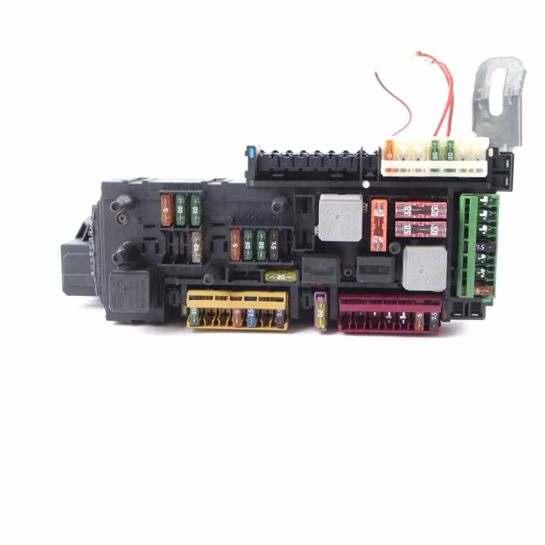 Mercedes W204 Módulo SAM trasero Caja fusibles Relé Unidad control - SKU A2049060205 - Número de pieza A2049060205