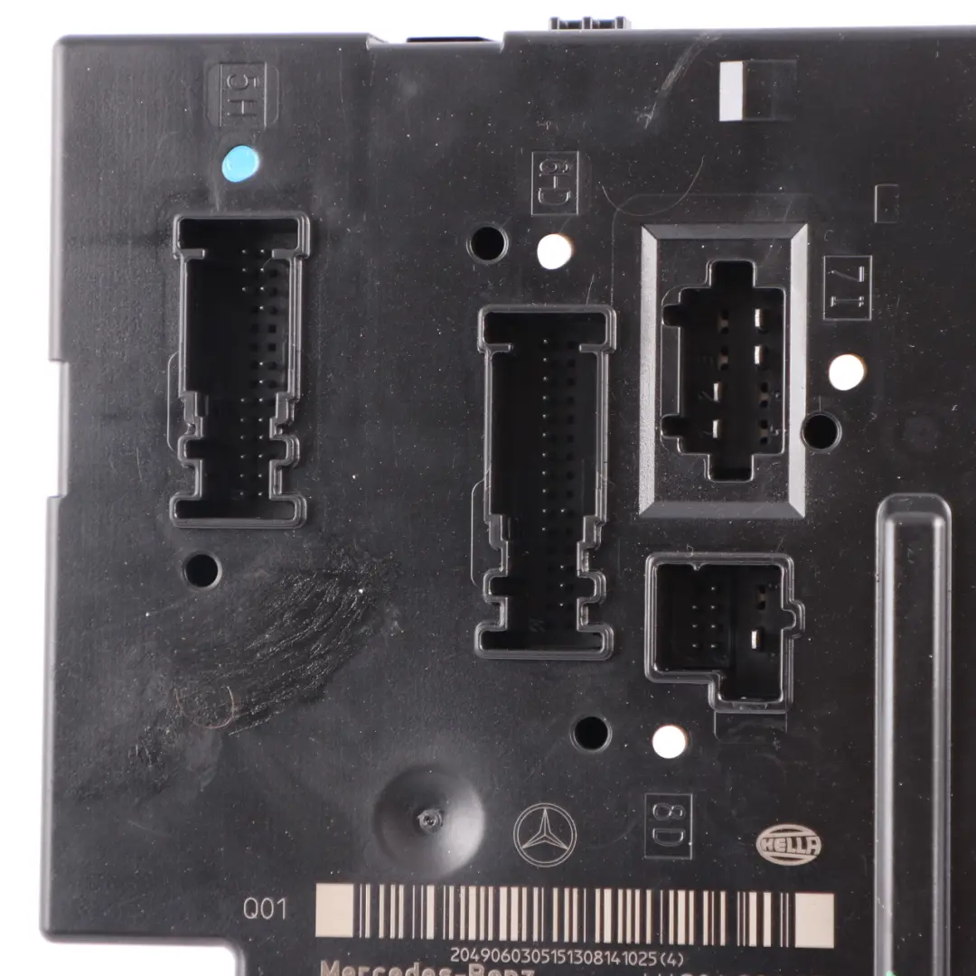 Mercedes W204 SAM Modul Steuergerät Elektrischer Sicherungskasten - SKU A2049060305-1 - Teilenummer A2049060305