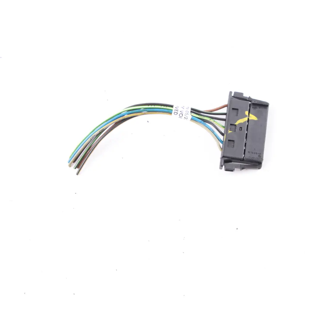 Enchufe Cableado Luz Trasera Piloto Derecho A2115450328 para Mercedes W204 con número de pieza A2049060503 Mercedes W204 Enchufe Cableado Luz Trasera Piloto Derecho A2115450328 - SKU A2049060503-1 - Número de pieza A2049060503
