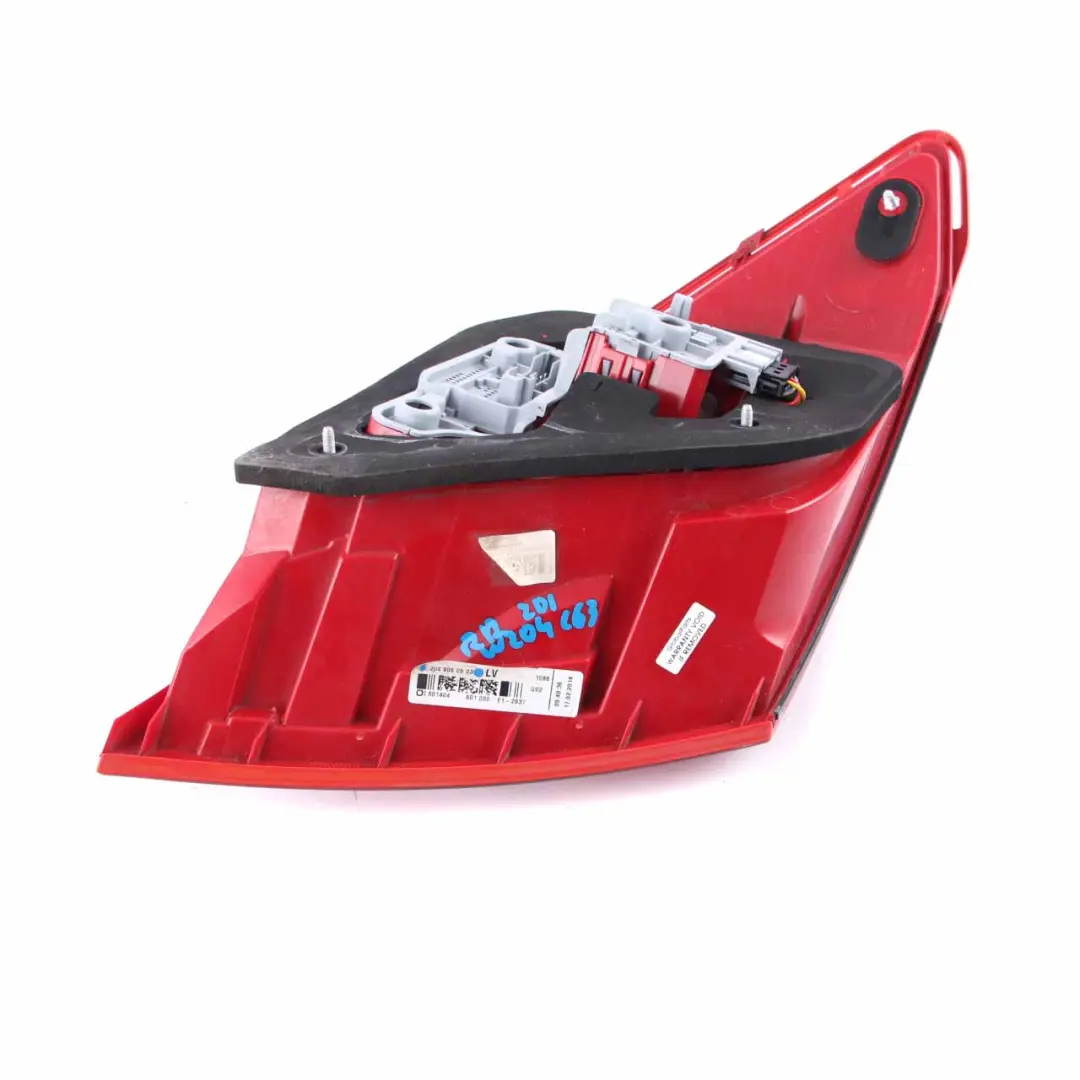 Mercedes W204 Luz Trasera Derecha Panel Lateral De La Luz Trasera - SKU A2049060503 - Número de pieza A2049060503