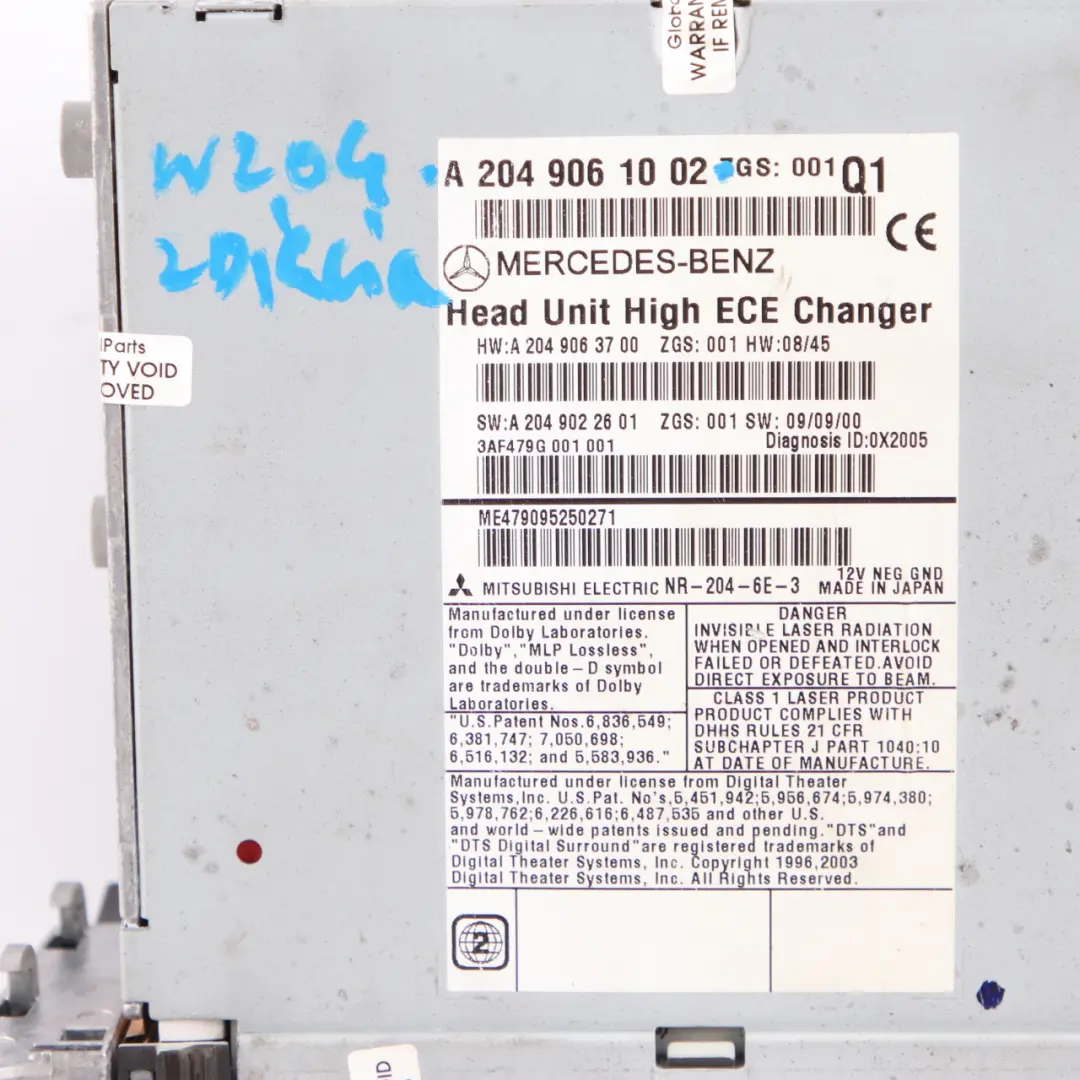 Radio Player Mercedes-Benz W204 COMAND Navi CD Head Unit to with Part number A2049061002 Radio Player Mercedes-Benz W204 COMAND Navi CD Head Unit - SKU A2049061002 - Part number A2049061002