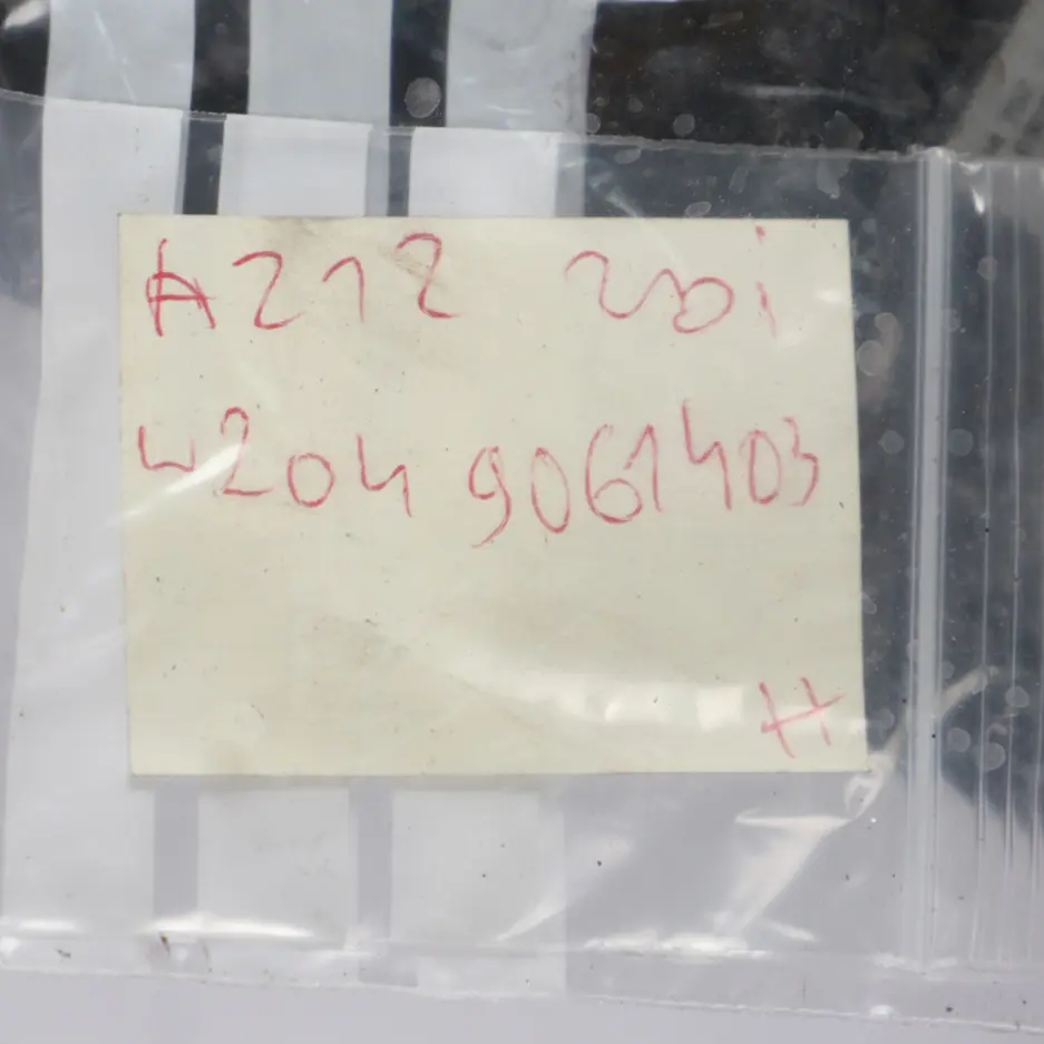 Radiator Fan Engine Cooling Blower Fan 600W to Mercedes W204 W212 with Part number A2049061403 Mercedes W204 W212 Radiator Fan Engine Cooling Blower Fan 600W - SKU A2049061403 - Part number A2049061403