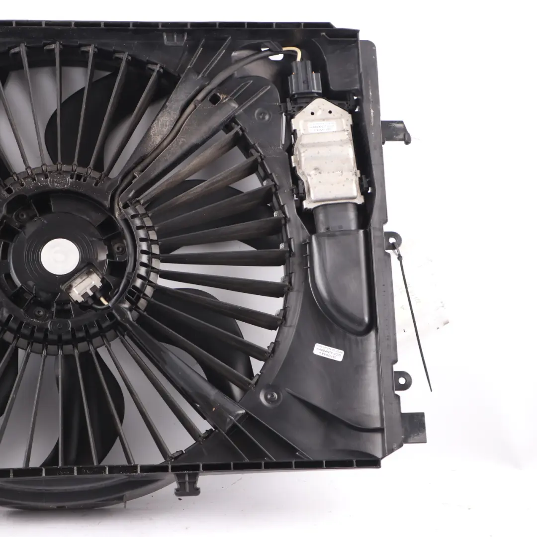 Motor Ventilador Radiador Mercedes W176 W246 Motor Refrigeración - SKU A2049062102 - Número de pieza A2049062102