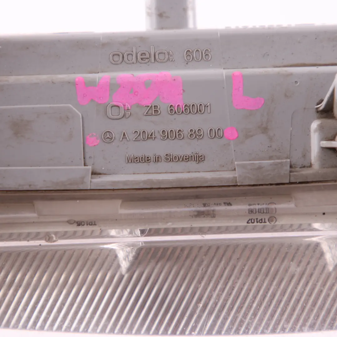 Lampa Przeciwmgielna Halogen do Mercedes W204 W212 o numerze A2049068900 Mercedes W204 W212 Lampa Przeciwmgielna Halogen - SKU A2049068900 - Numer Części A2049068900