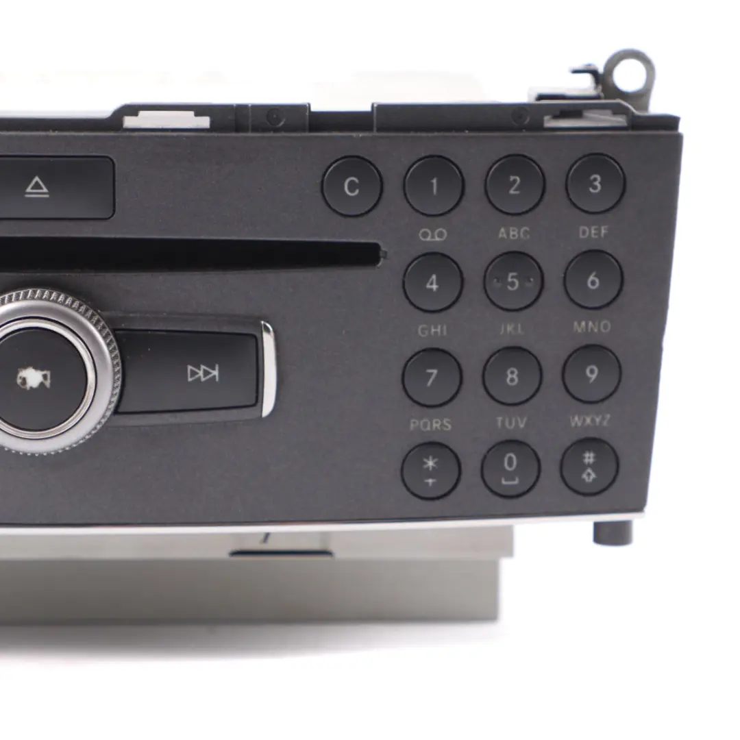 Radio Reproductor Mercedes W204 Audio 20 Navi CD Player Head Unit para con número de pieza A2049069701 Radio Reproductor Mercedes W204 Audio 20 Navi CD Player Head Unit - SKU A2049069701-1 - Número de pieza A2049069701