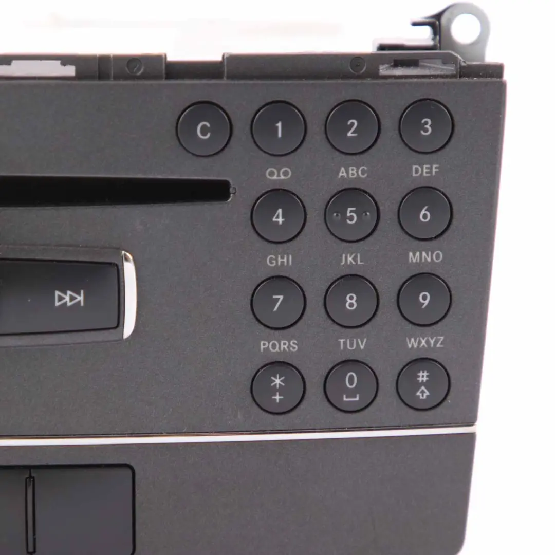 Radio Player Mercedes W204 Audio 20 Navi CD Player Head Unit to with Part number A2049069701 Radio Player Mercedes W204 Audio 20 Navi CD Player Head Unit - SKU A2049069701 - Part number A2049069701