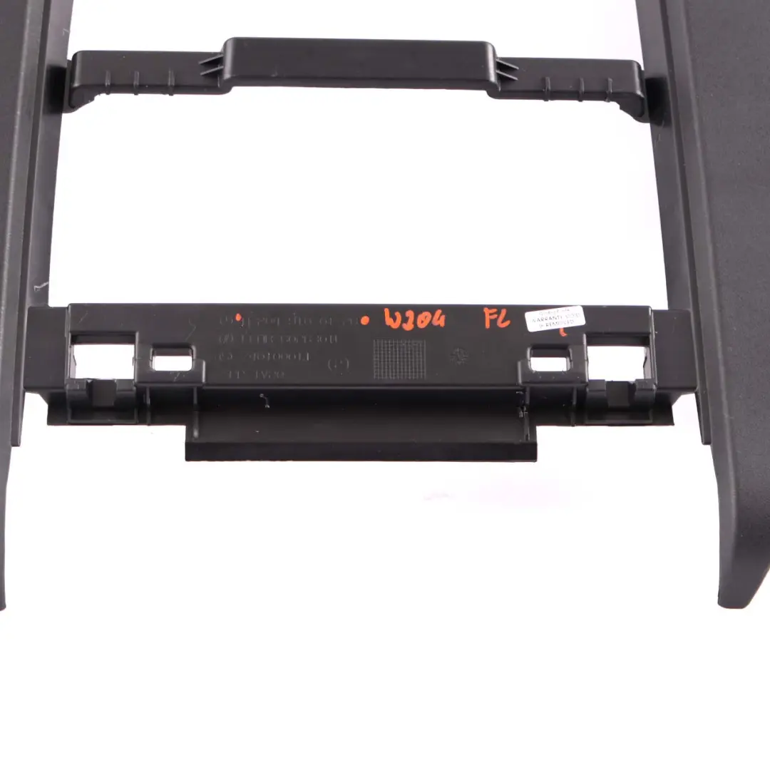 Dossier siège Panneau garniture arrière Cadre montage Mercedes W204 - SKU A2049100126 - Numéro de pièce A2049100126