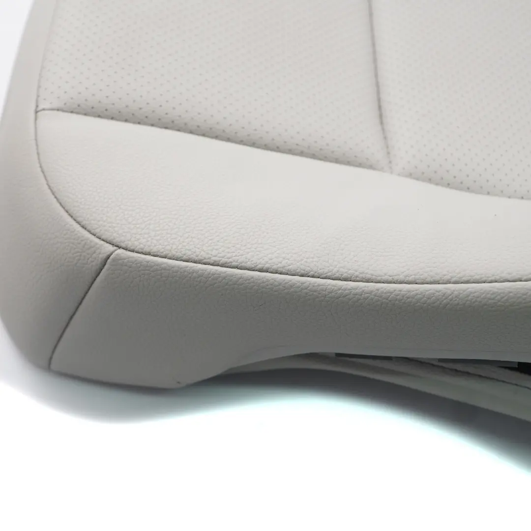 Mercedes W204 Sitzlehne vorne rechts Grau Kunstleder - SKU A2049100693-1 - Teilenummer A2049100693