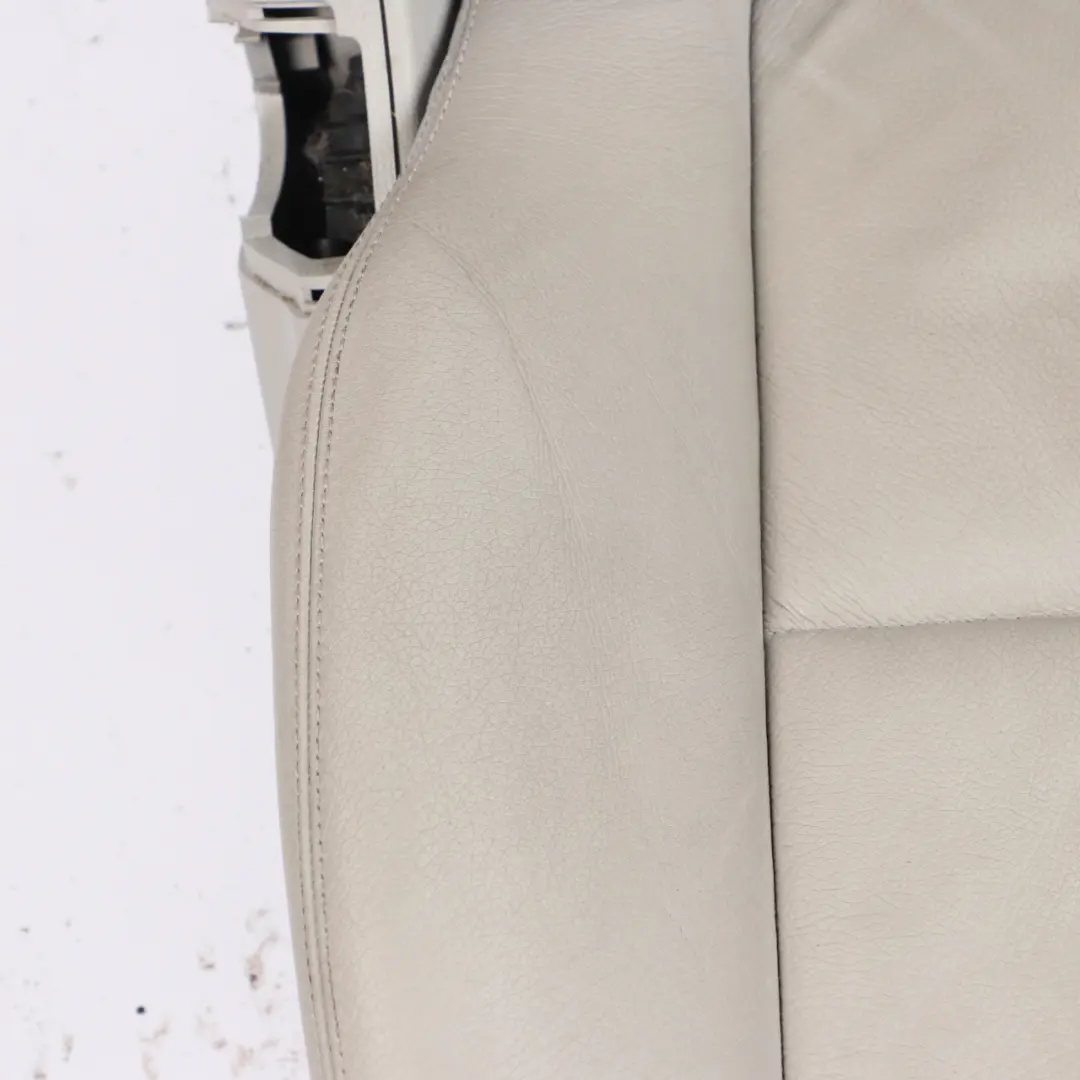 Sedile Anteriore Sportivo Destro Interno Pelle Grigio Elettrico per Mercedes W204 con numero di parte A2049101493 Mercedes W204 Sedile Anteriore Sportivo Destro Interno Pelle Grigio Elettrico - SKU A2049101493-3 - Numero di parte A2049101493
