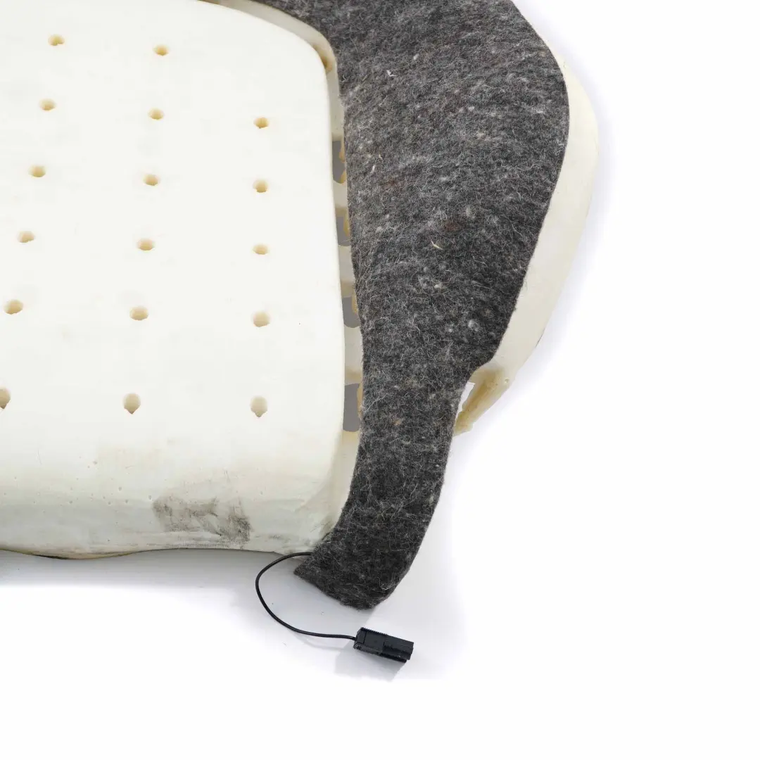 Acolchado de asiento Mercedes C204 Respaldo delantero AMG para con número de pieza A2049102116 Acolchado de asiento Mercedes C204 Respaldo delantero AMG - SKU A2049102116 - Número de pieza A2049102116