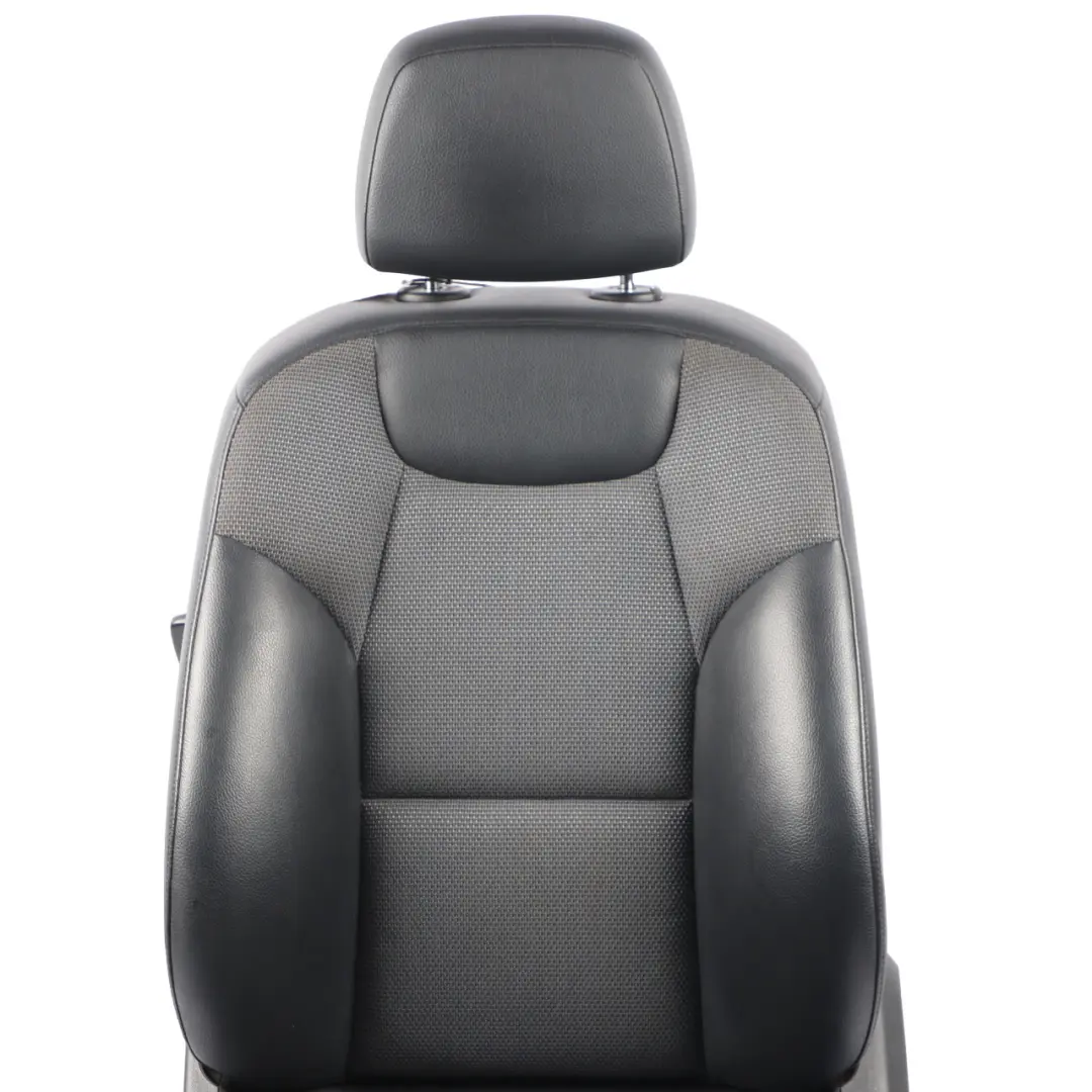 Fotel Lewy Przód Sport Półskóra do Mercedes W204 o numerze A2049102347 Mercedes W204 Fotel Lewy Przód Sport Półskóra - SKU A2049102347-2 - Numer Części A2049102347