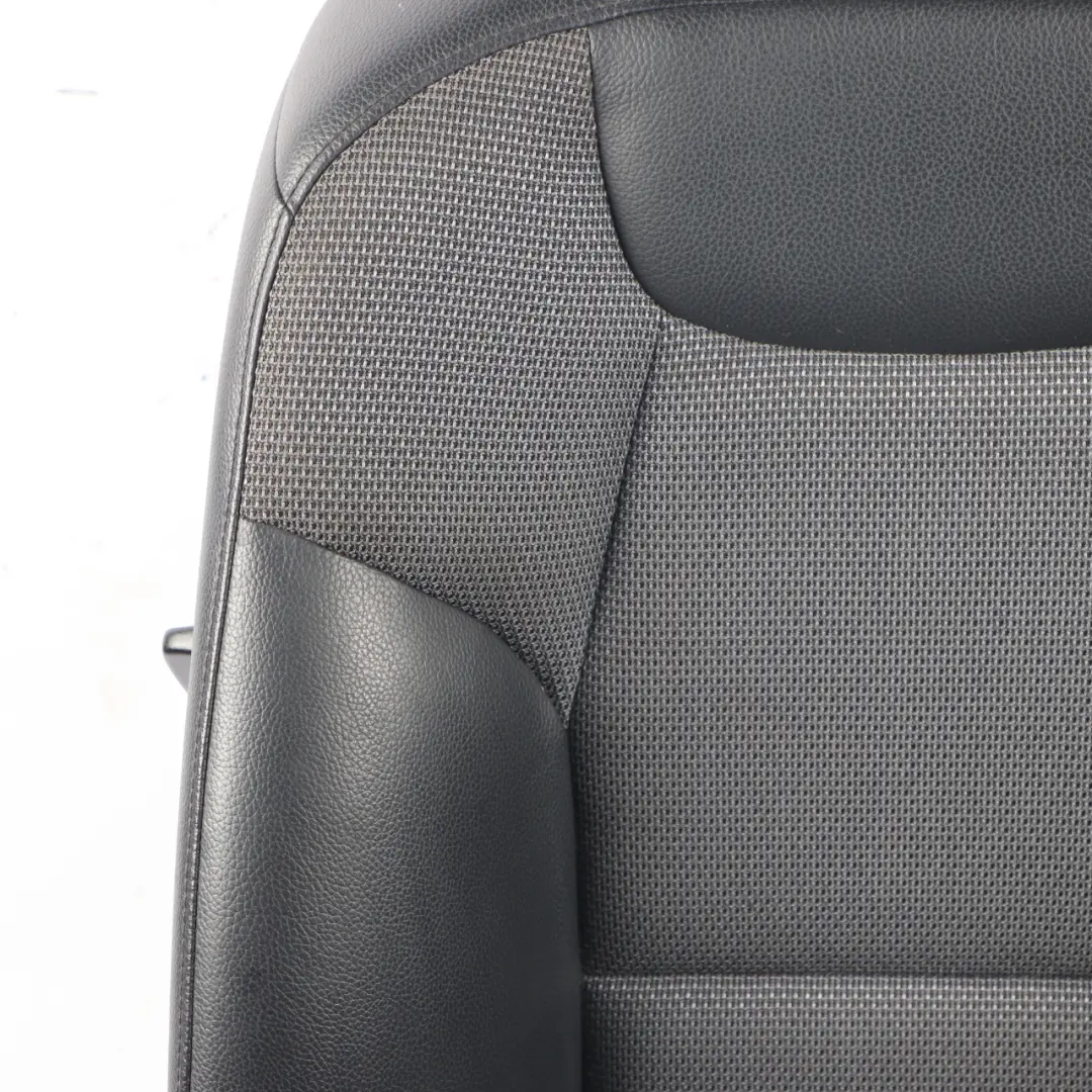 Asiento Delantero Mercedes W204 S204 Sport Izquierdo Tela Cuero Negro para con número de pieza A2049102347 Asiento Delantero Mercedes W204 S204 Sport Izquierdo Tela Cuero Negro - SKU A2049102347-2 - Número de pieza A2049102347