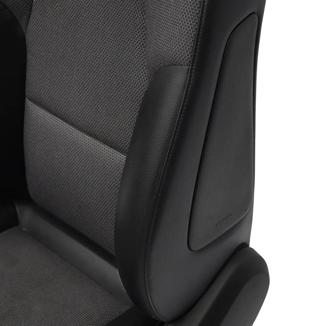  Asiento Delantero Mercedes W204 S204 Sport Izquierdo Calefaccionado Tela Cuero - SKU A2049102347-4 - Número de pieza A2049102347