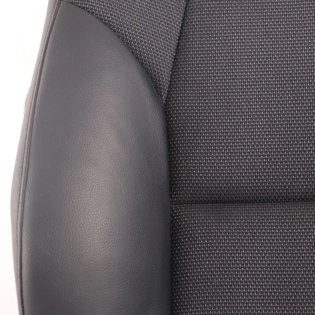 Couvre-dossier de siège avant gauche Recouvrement tissu pour Mercedes W204 à propos du numéro de pièce A2049102347 Mercedes W204 Couvre-dossier de siège avant gauche Recouvrement tissu - SKU A2049102347 - Numéro de pièce A2049102347